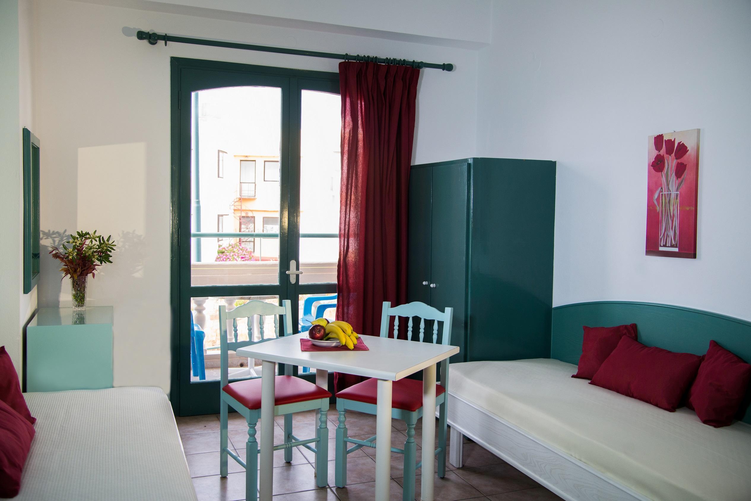 Theoni Apartments Malia Esterno foto