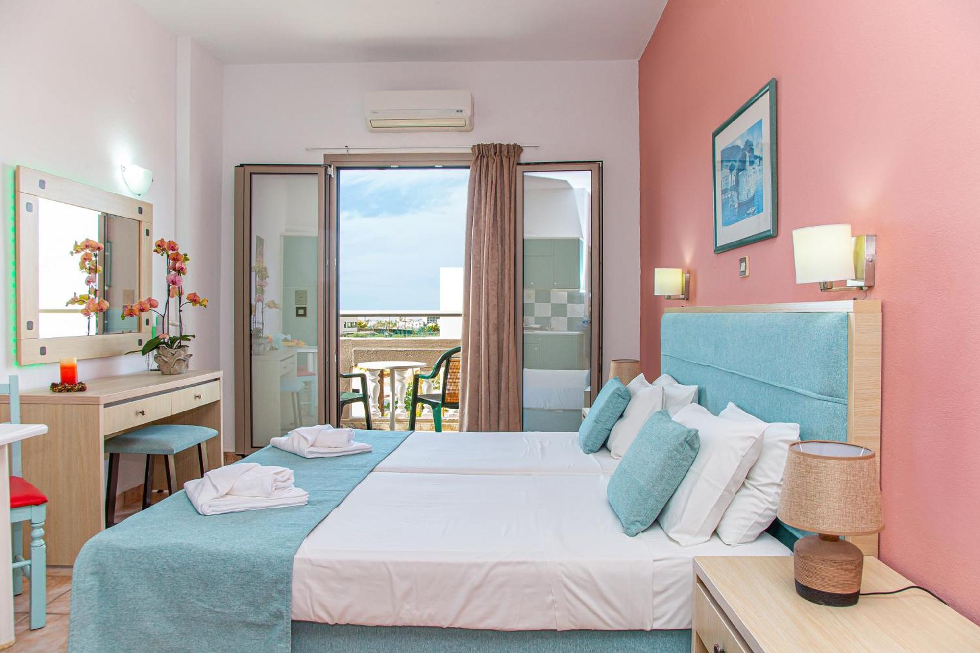 Theoni Apartments Malia Esterno foto